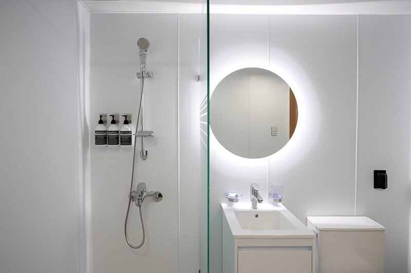 round mirrors melbourne